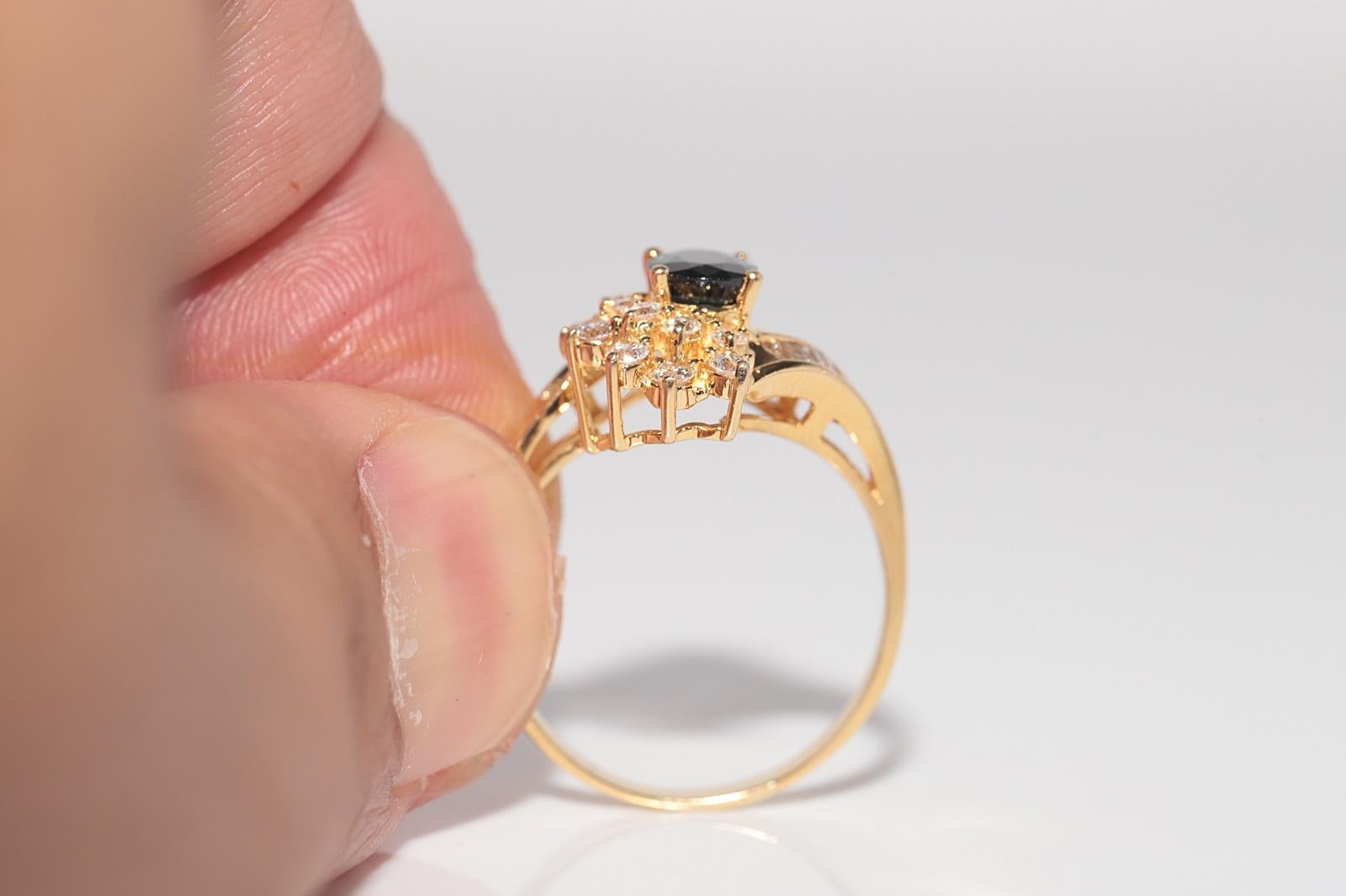 Anello in oro 18k con diamanti naturali e zaffiri ovali, vintage, circa anni '80 in vendita 5