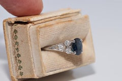 Vintage Circa 1980s 18k Gold Natural Diamond And Oval Cut Sapphire Ring