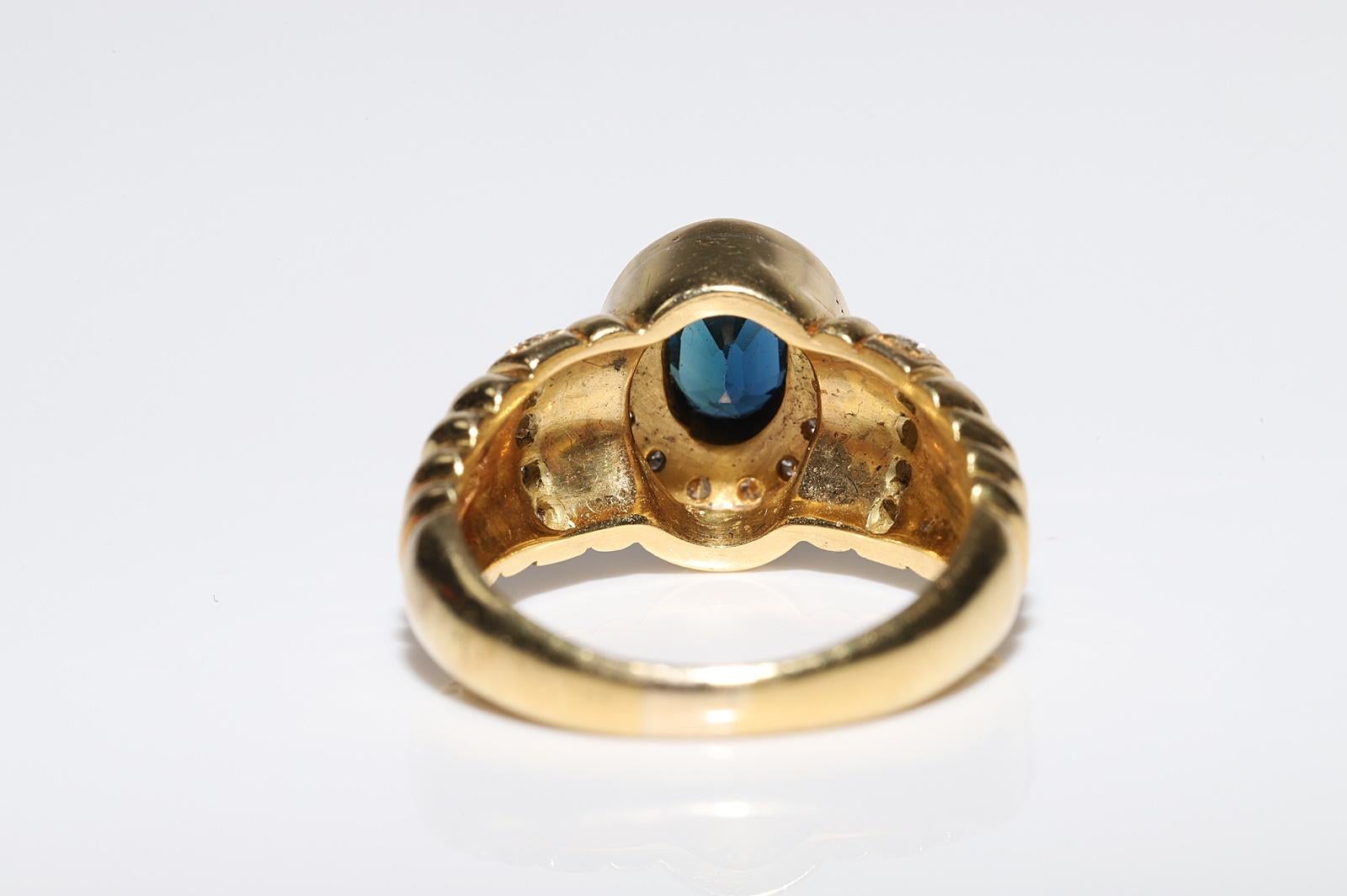 Anello in oro 18k con diamanti naturali e zaffiri ovali, vintage, circa anni '80 in vendita 1