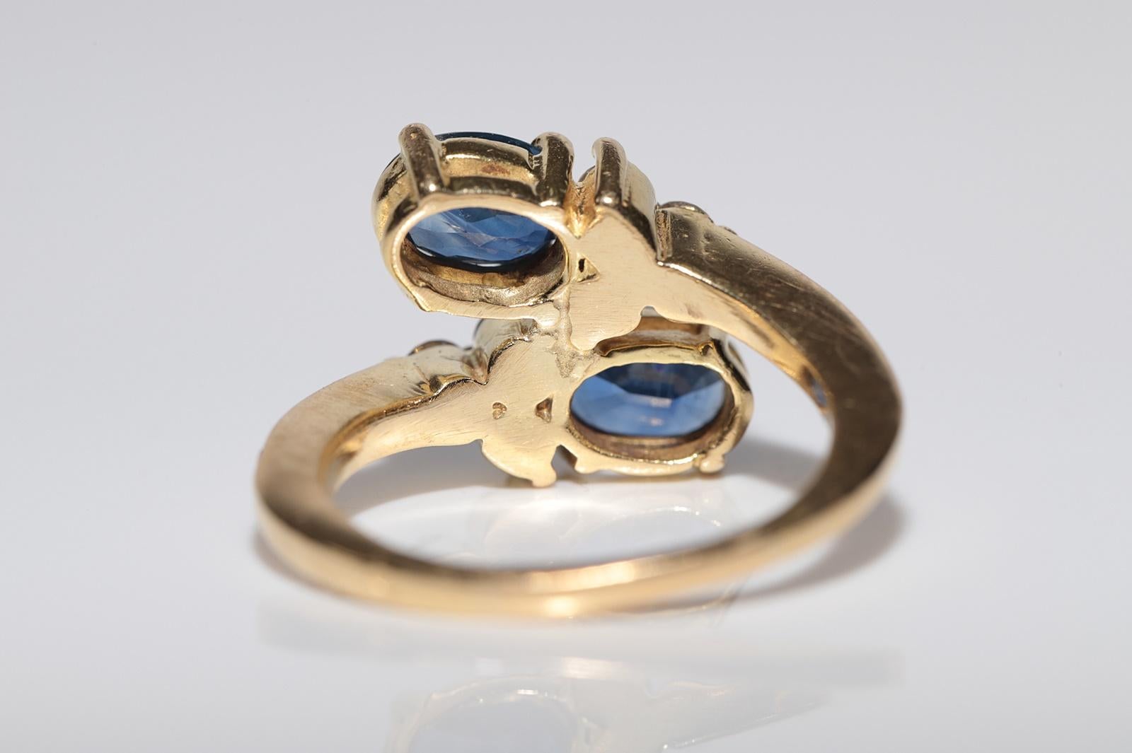 Anello in oro 18k con diamanti naturali e zaffiri ovali, vintage, circa anni '80 in vendita 2