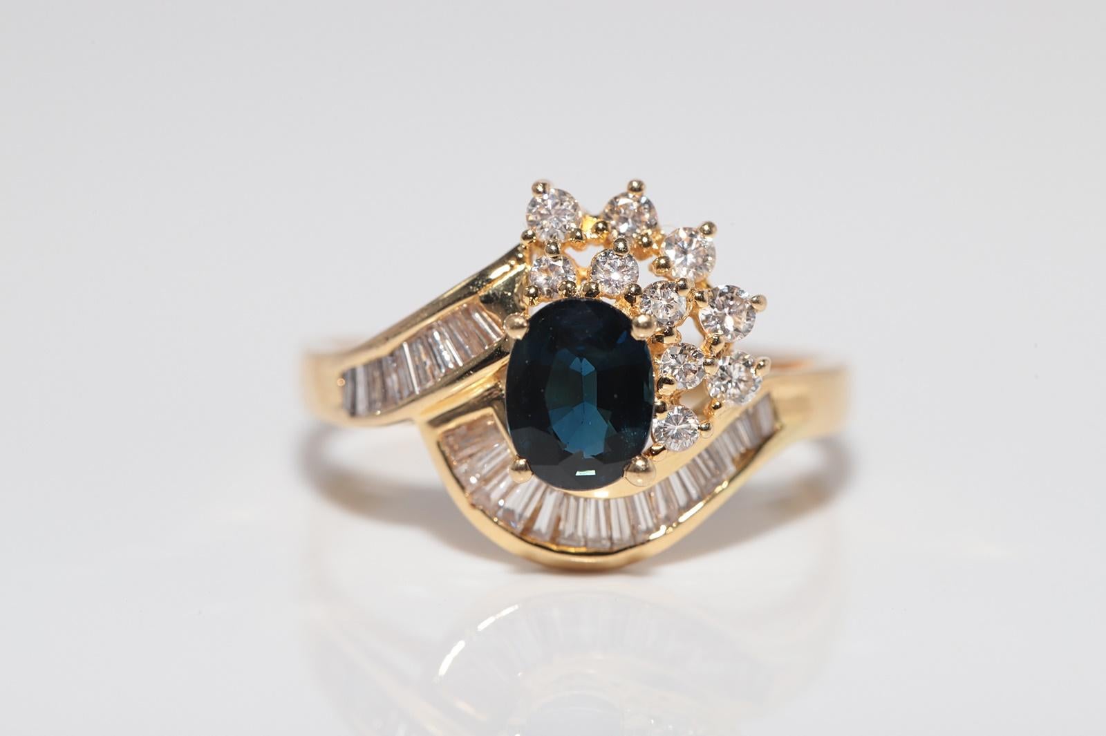 Anello in oro 18k con diamanti naturali e zaffiri ovali, vintage, circa anni '80 in vendita 2