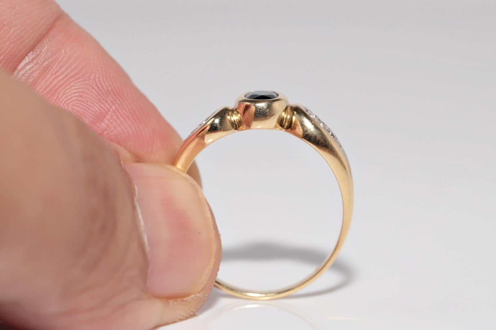 Vintage CIRCA 1980s 18k Gold Natürlicher Diamant und Saphir im Ovalschliff Ring im Angebot 2