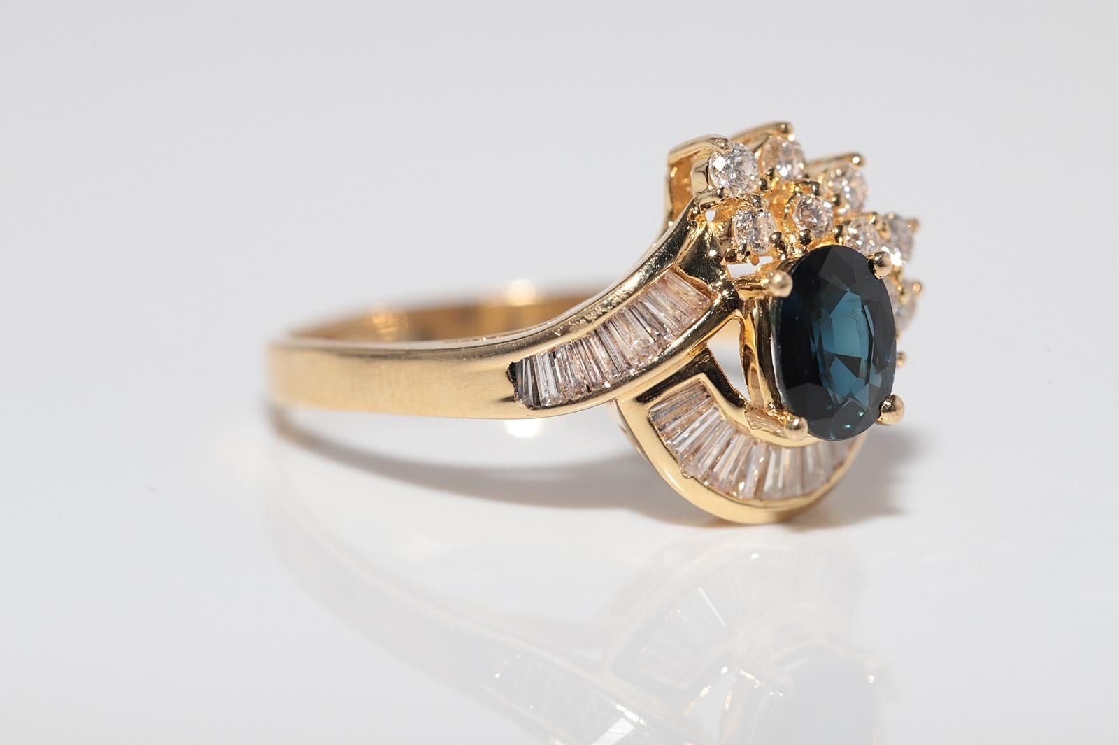 Anello in oro 18k con diamanti naturali e zaffiri ovali, vintage, circa anni '80 in vendita 3