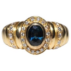 Vintage Circa 1980s 18k Gold Natural Diamond And Oval Cut Sapphire Ring