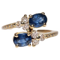 Vintage Circa 1980s 18k Gold Natural Diamond And Oval Cut Sapphire Ring