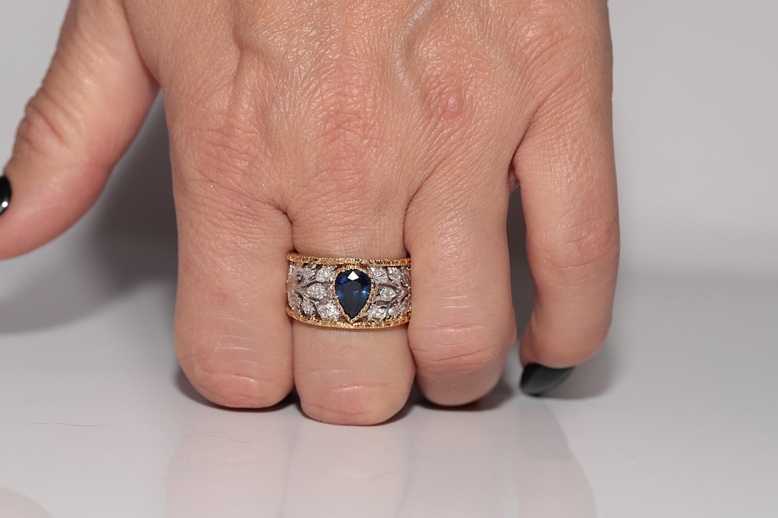 Vintage Circa 1980s 18k Gold Natural Diamond And Pear Cut Sapphire Ring For Sale 9