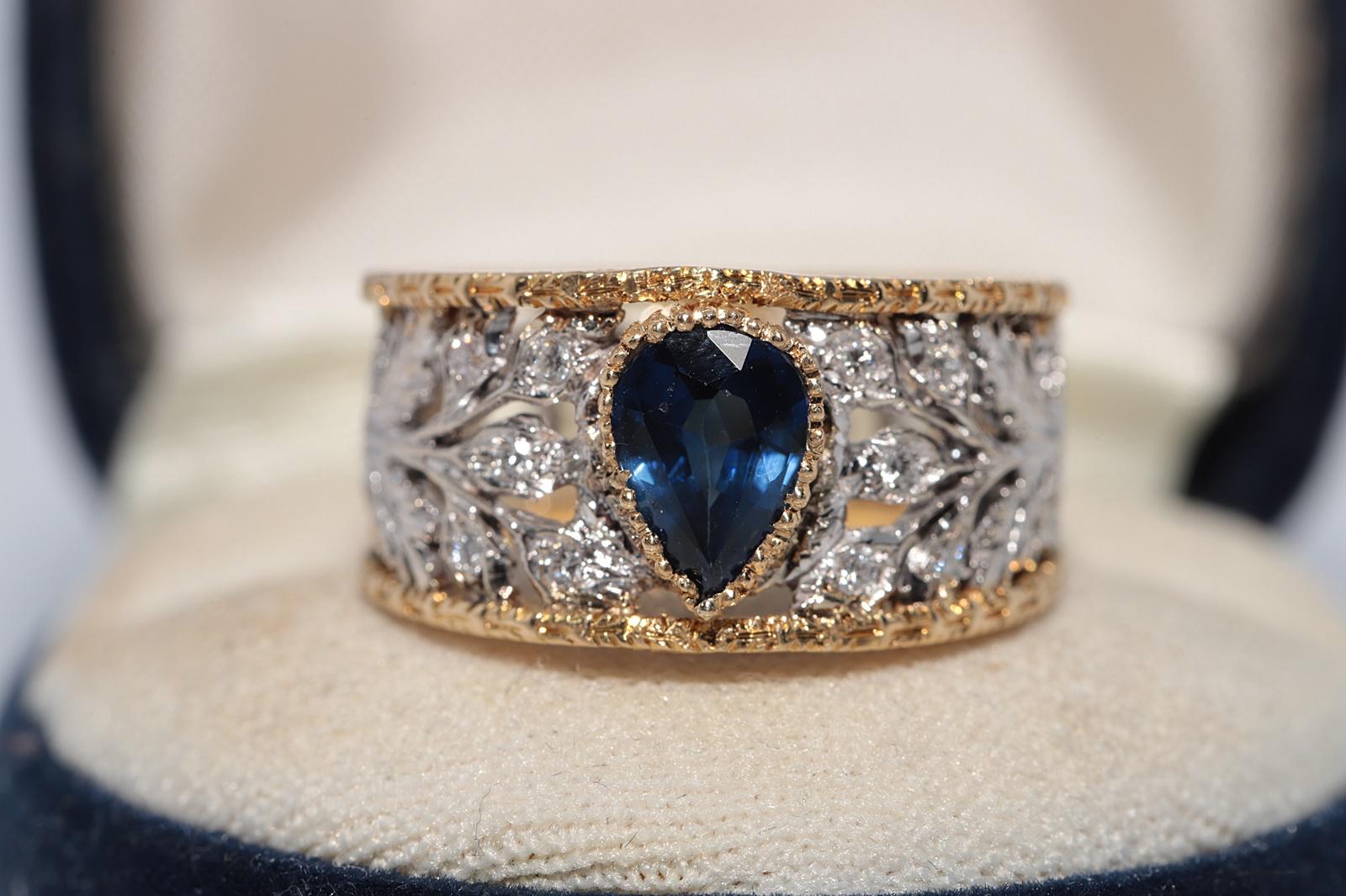 In very good condition.
Total weight is 9.1 grams.
Totally is diamond 0.20 ct.
The diamond is has G-H color and vvs1-vs1 clarity.
Totally is sapphire 1 ct.
Ring size is US 7.75 
Please contact for any questions.