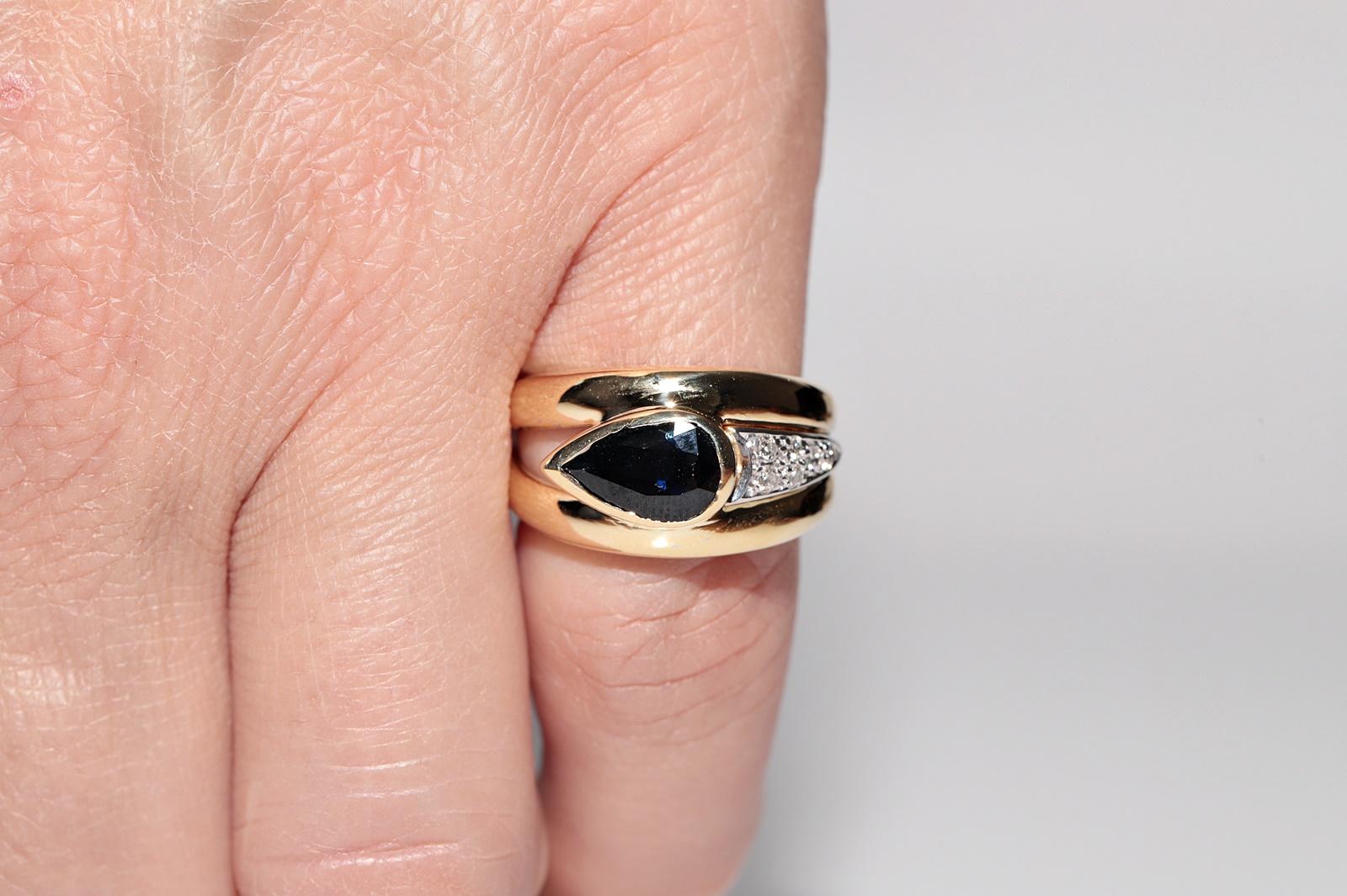 Brilliant Cut Vintage Circa 1980s 18k Gold Natural Diamond And Pear  Cut  Sapphire Snake Ring For Sale