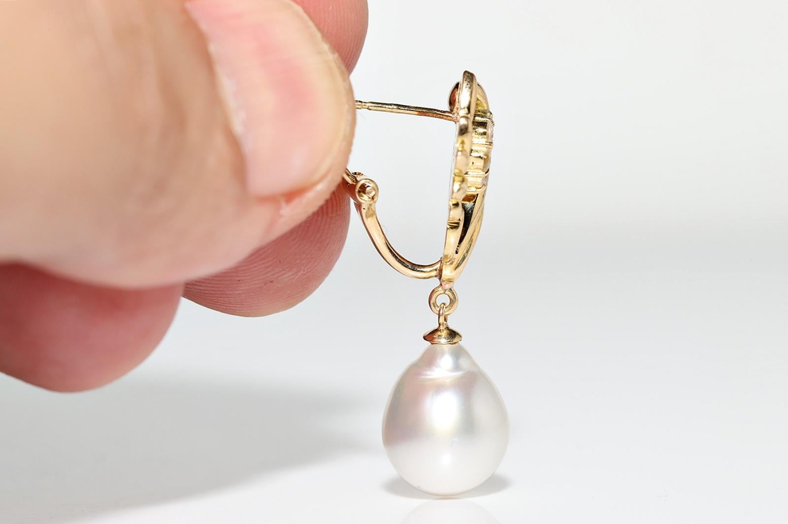 Vintage Circa 1980s 18k Gold Natural Diamond And Pearl  Decorated Drop Earring For Sale 7