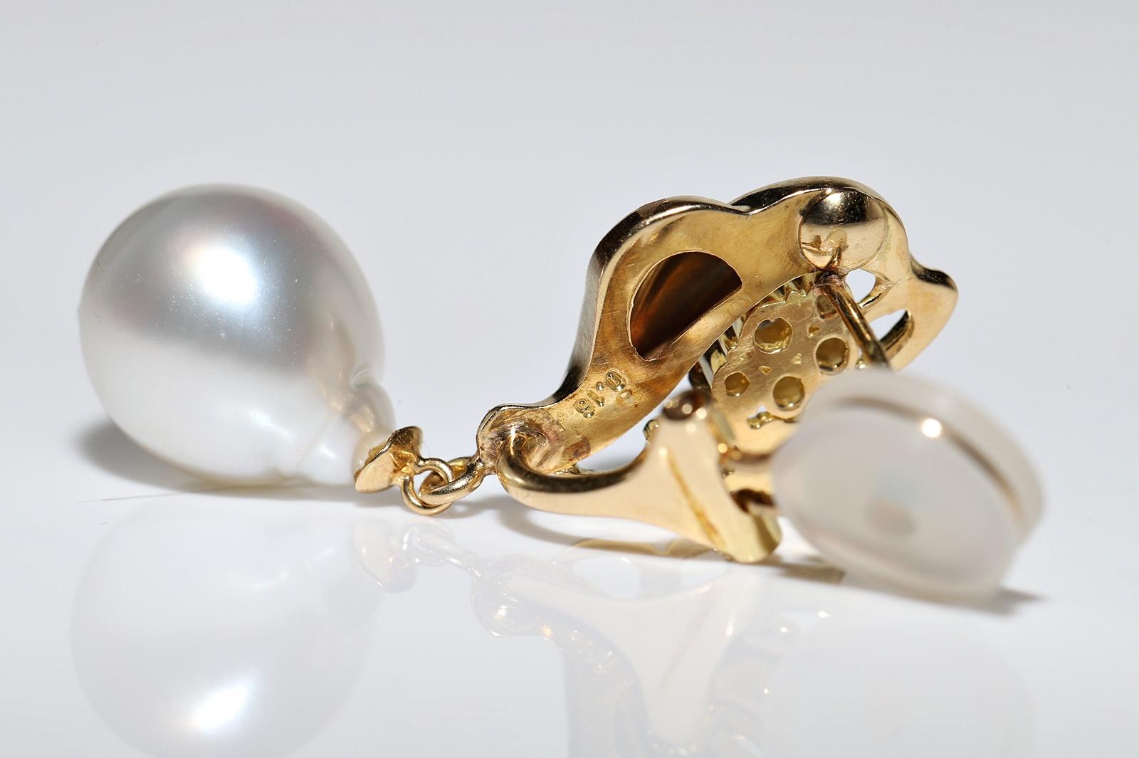 Vintage Circa 1980s 18k Gold Natural Diamond And Pearl  Decorated Drop Earring For Sale 10