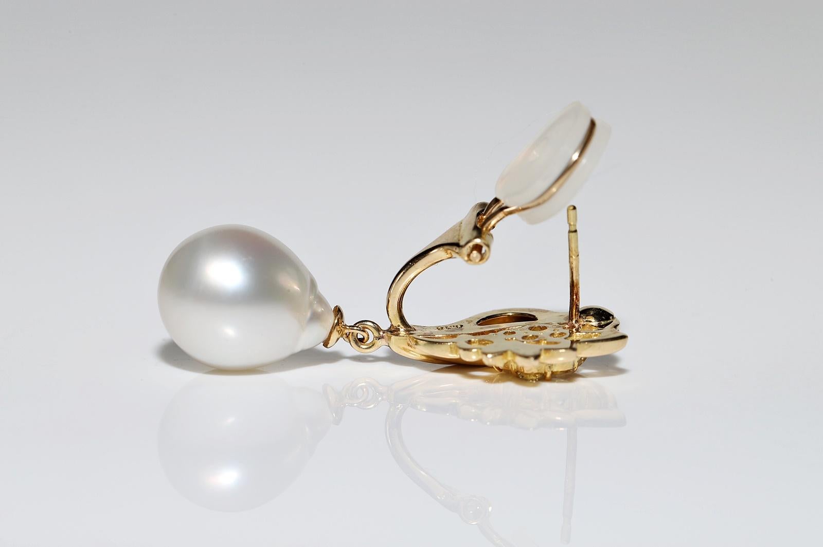 Vintage Circa 1980s 18k Gold Natural Diamond And Pearl  Decorated Drop Earring For Sale 1
