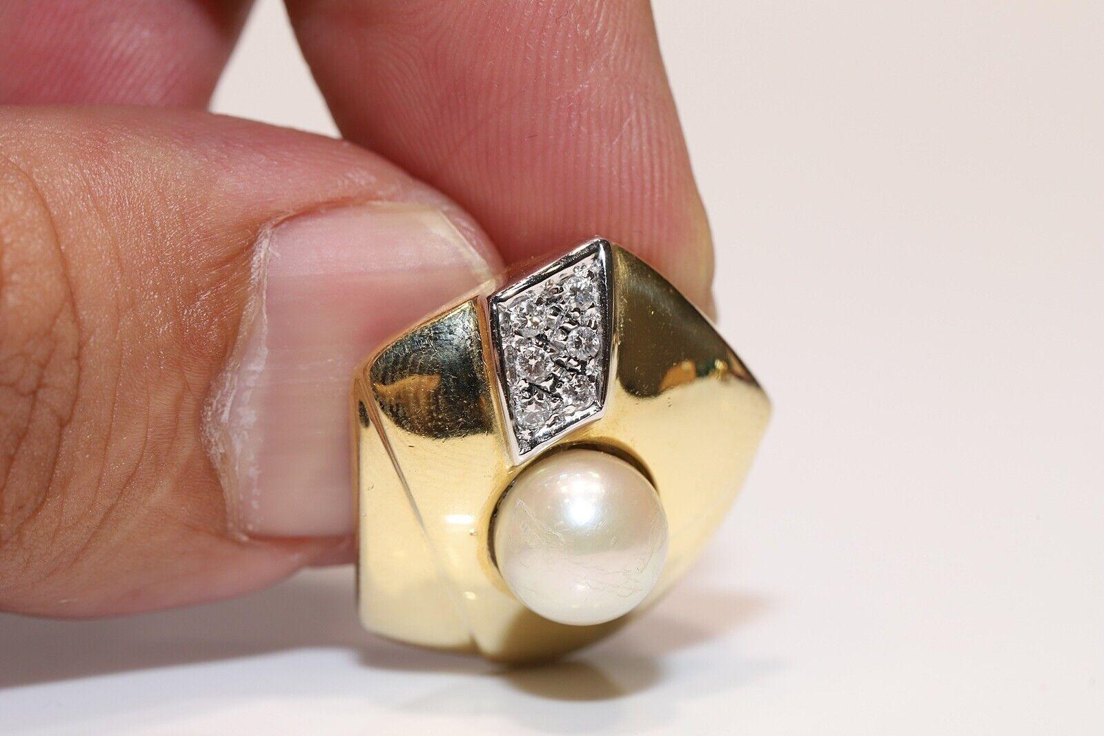 Vintage Circa 1980s 18k Gold natural Diamond And Pearl Decorated Earring In Good Condition For Sale In Fatih/İstanbul, 34