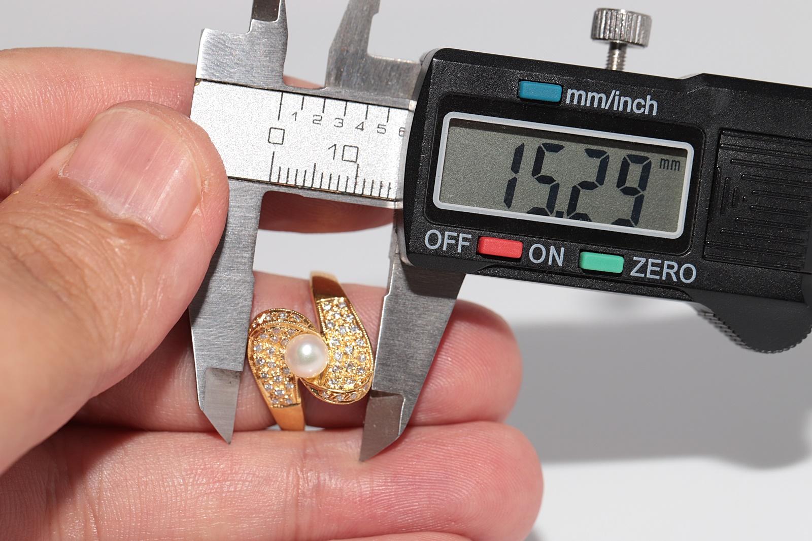 Vintage CIRCA 1980er Jahre 18k Gold natürlichen Diamanten und Perle verziert Ring im Angebot 11