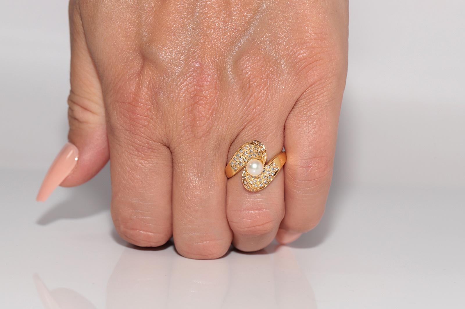 Vintage CIRCA 1980er Jahre 18k Gold natürlichen Diamanten und Perle verziert Ring (Retro) im Angebot