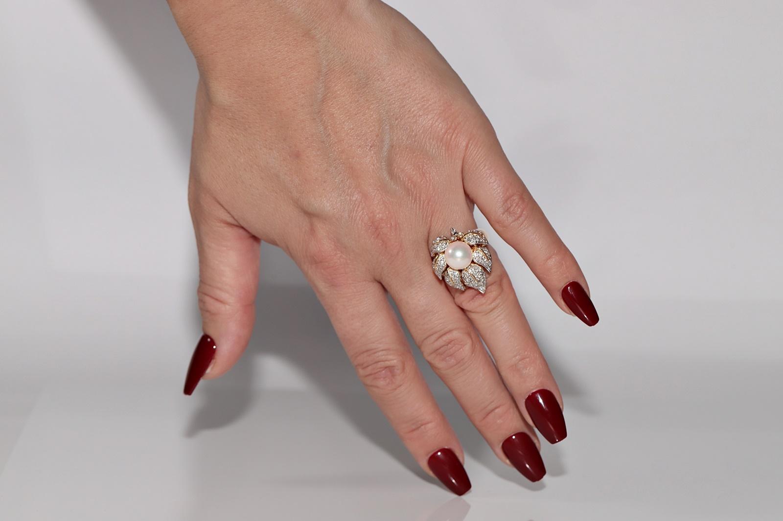 Vintage Circa 1980s 18k Gold Natural Diamond And Pearl Flowers Ring For Sale 7
