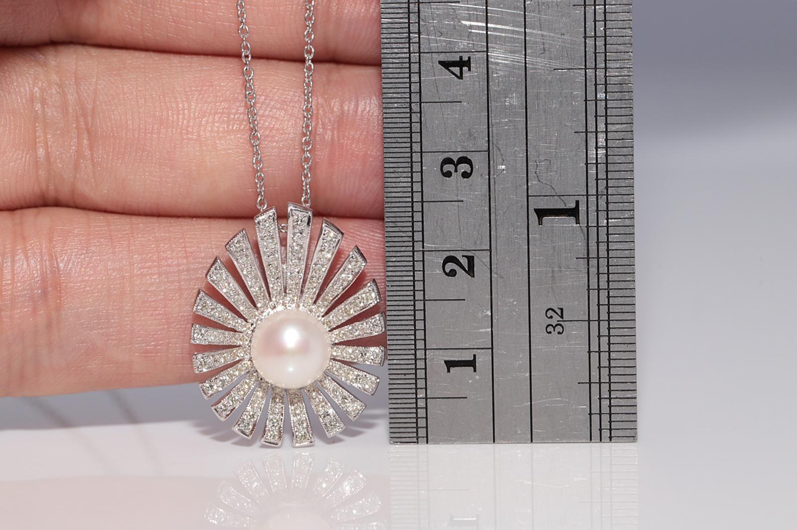 Collana con ciondolo di diamanti naturali e perle in oro 18 carati CIRCA 1980 in vendita 10