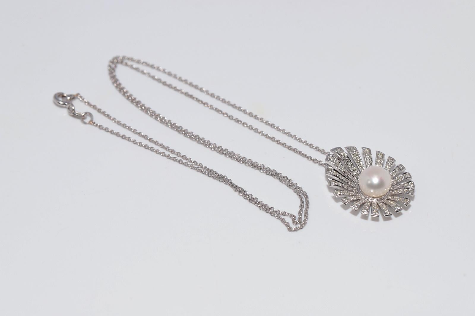 Collana con ciondolo di diamanti naturali e perle in oro 18 carati CIRCA 1980 in vendita 11