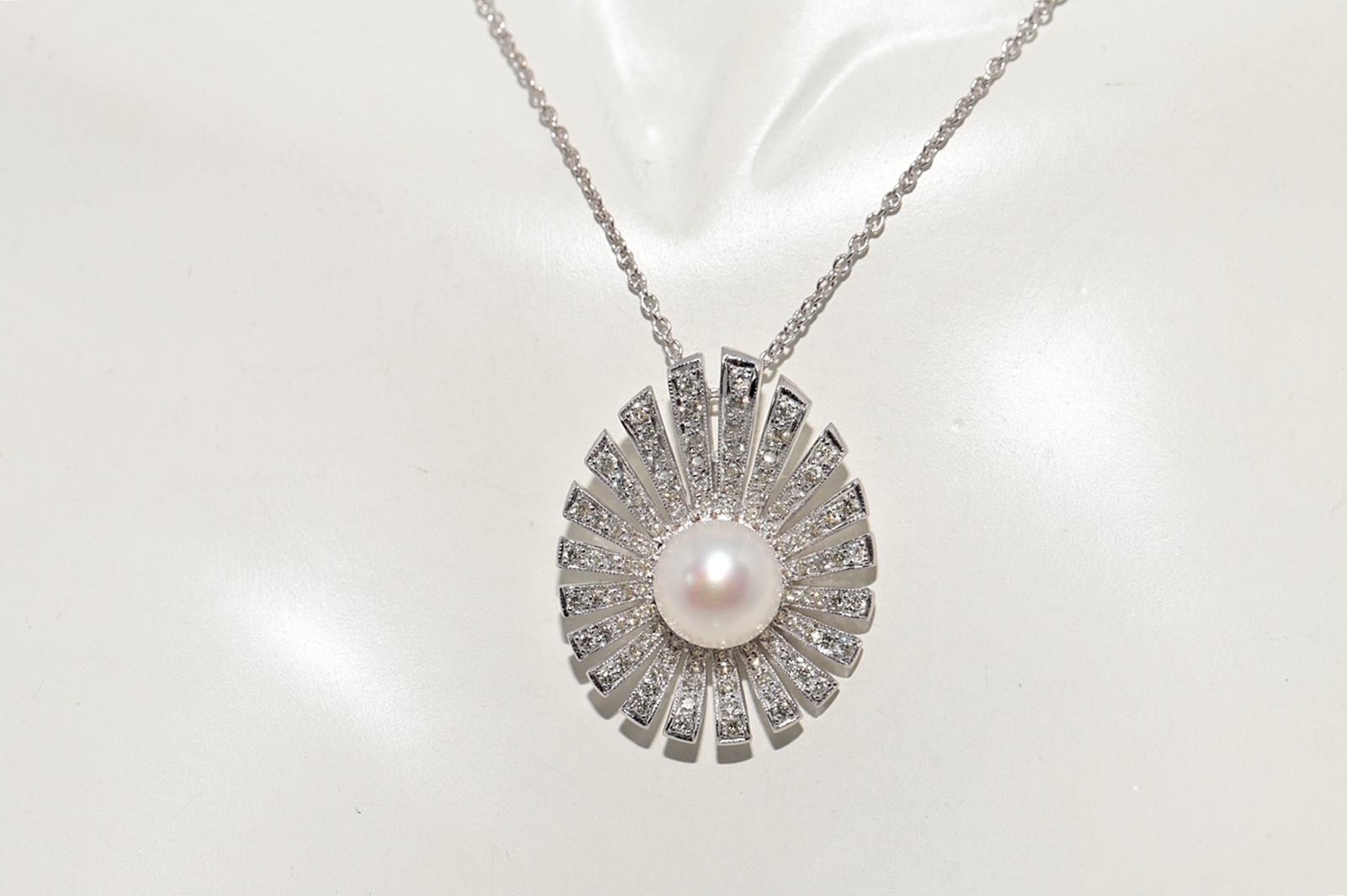 Taglio brillante Collana con ciondolo di diamanti naturali e perle in oro 18 carati CIRCA 1980 in vendita