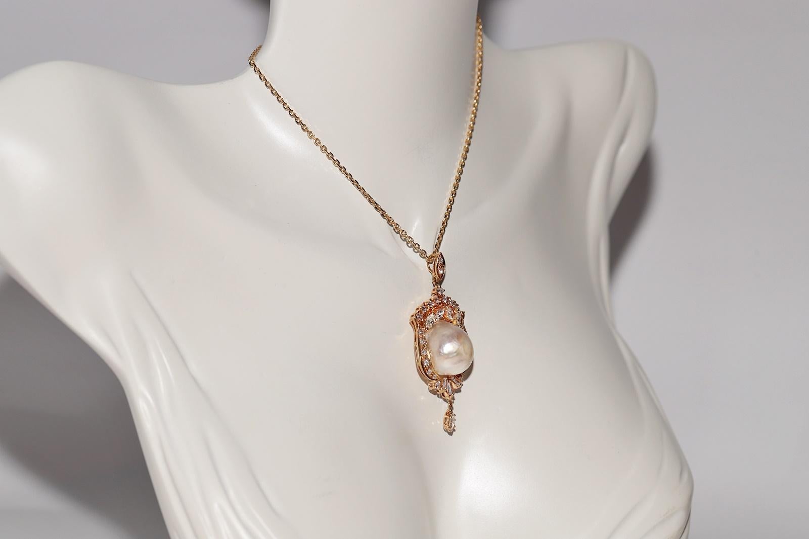 Collana con ciondolo di diamanti naturali e perle in oro 18 carati CIRCA 1980 In condizioni buone in vendita a Fatih/İstanbul, 34