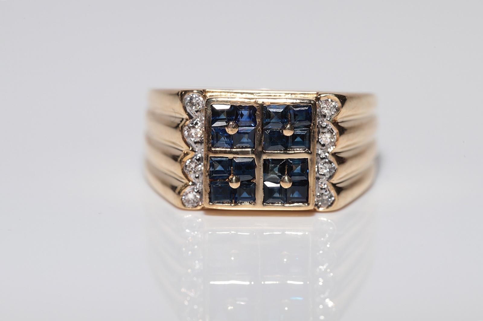 Vintage-Ring aus 18 Karat Gold mit natürlichem Diamant und Saphir im Prinzessinnenschliff, ca. 1980er Jahre (Brillantschliff) im Angebot