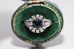 Vintage Circa 1980s 18k Gold Natural Diamond And Round Cut Sapphire Ring
