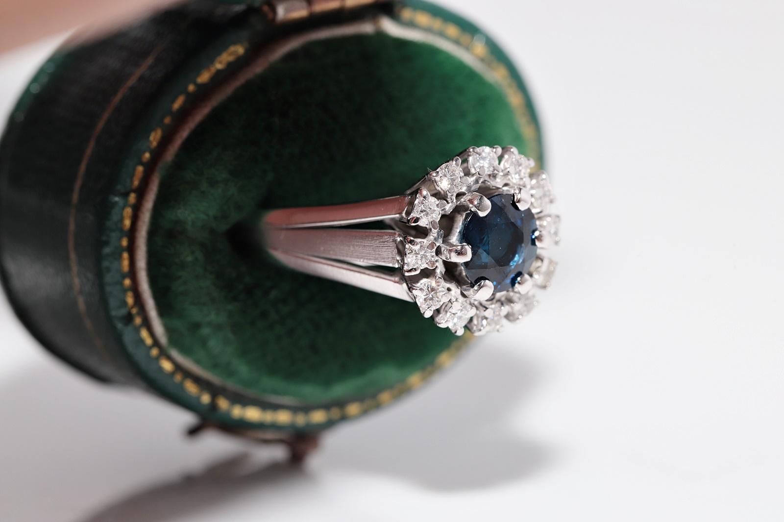 Rétro Anello in oro 18k con diamanti naturali e zaffiri rotondi, vintage, circa anni '80 in vendita