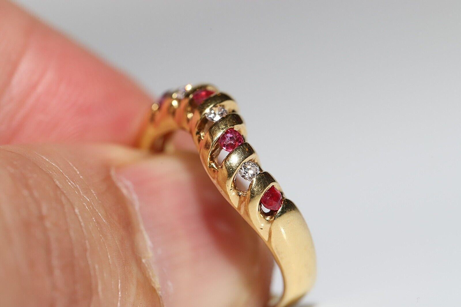 Vintage Circa 1980s 18k Gold Natural Diamond And Ruby Decorated Band Ring For Sale 4