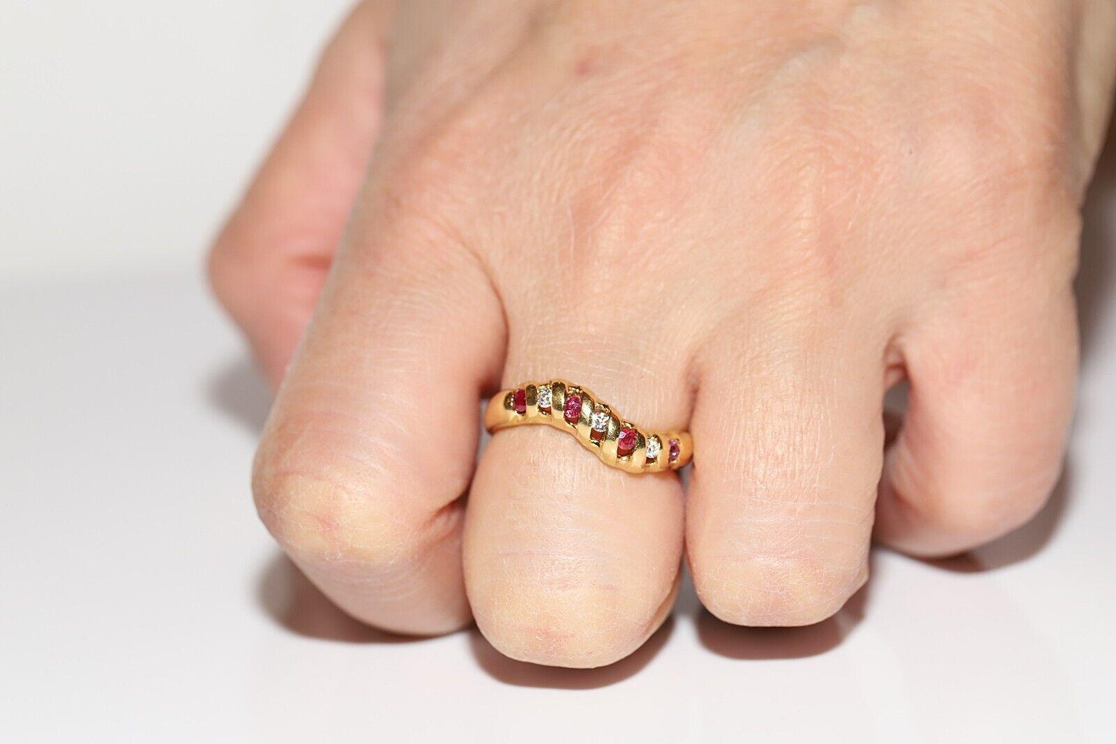Vintage Circa 1980s 18k Gold Natural Diamond And Ruby Decorated Band Ring For Sale 9
