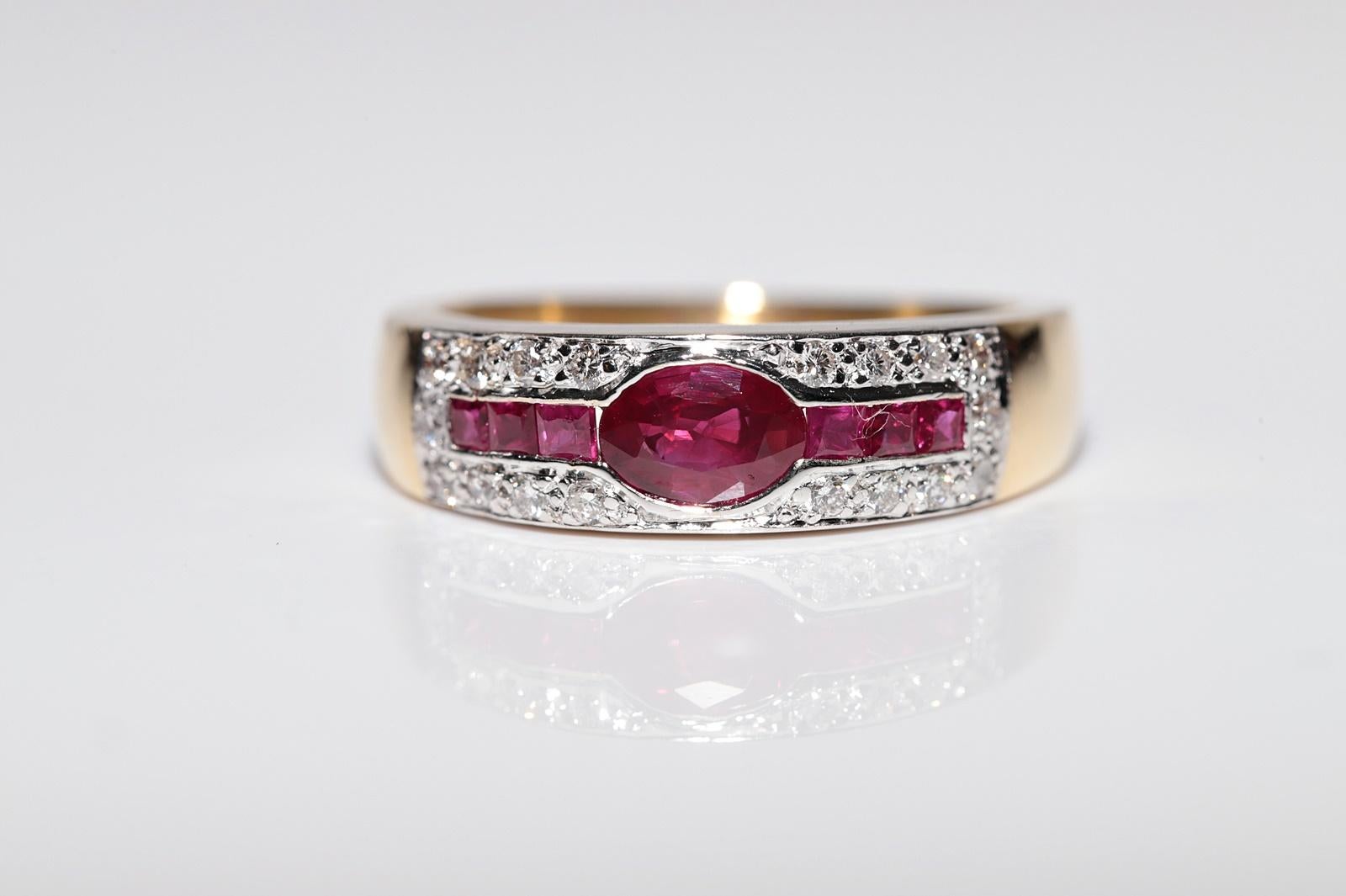 Taglio brillante Anello a fascia decorato con diamanti naturali e rubini in oro 18 ct. d'epoca CIRCA 1980 in vendita