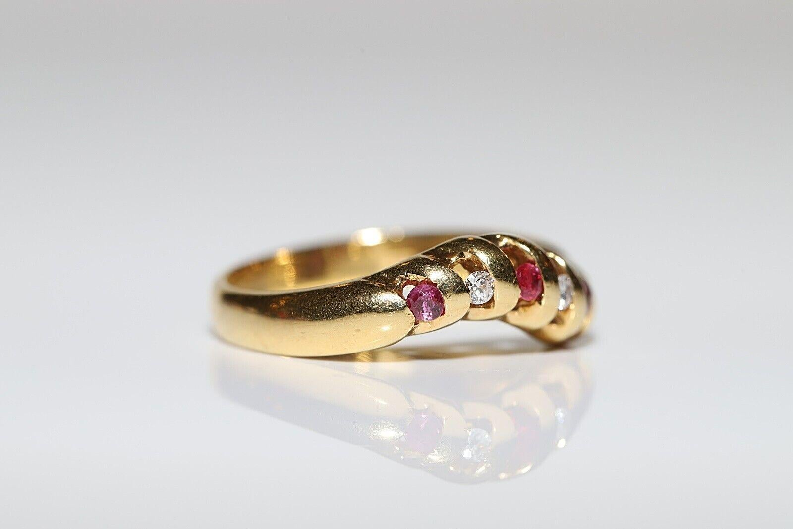 Women's Vintage Circa 1980s 18k Gold Natural Diamond And Ruby Decorated Band Ring For Sale