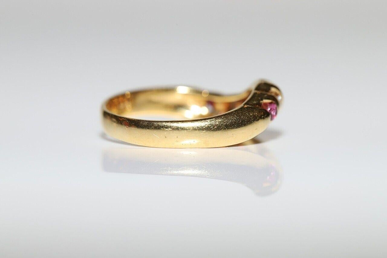 Anello a fascia decorato con diamanti naturali e rubini in oro 18 ct. d'epoca CIRCA 1980 in vendita 1