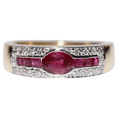 Vintage Circa 1980s 18k Gold Natural Diamond And Ruby Decorated Band Ring