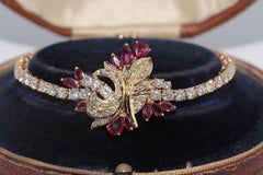 Vintage Circa 1980s 18k Gold Natural Diamond And Ruby Decorated Bracelet