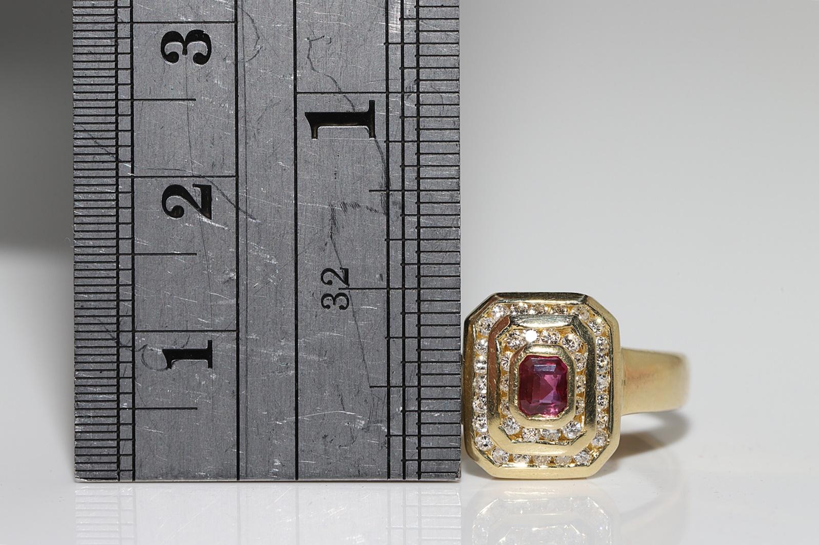 Vintage Circa 1980s 18k Gold Natural Diamond And Ruby Decorated Cocktail Ring For Sale 2