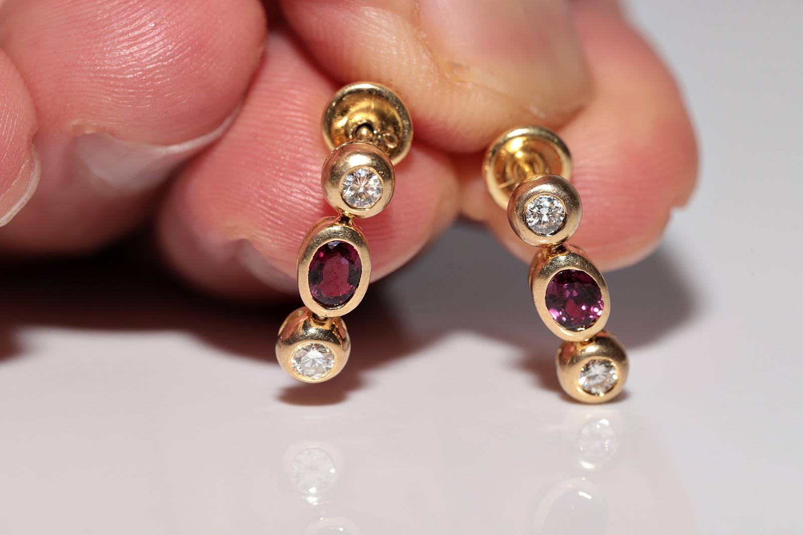 Brilliant Cut Vintage Circa 1980s 18k Gold Natural Diamond And Ruby Decorated Earring For Sale