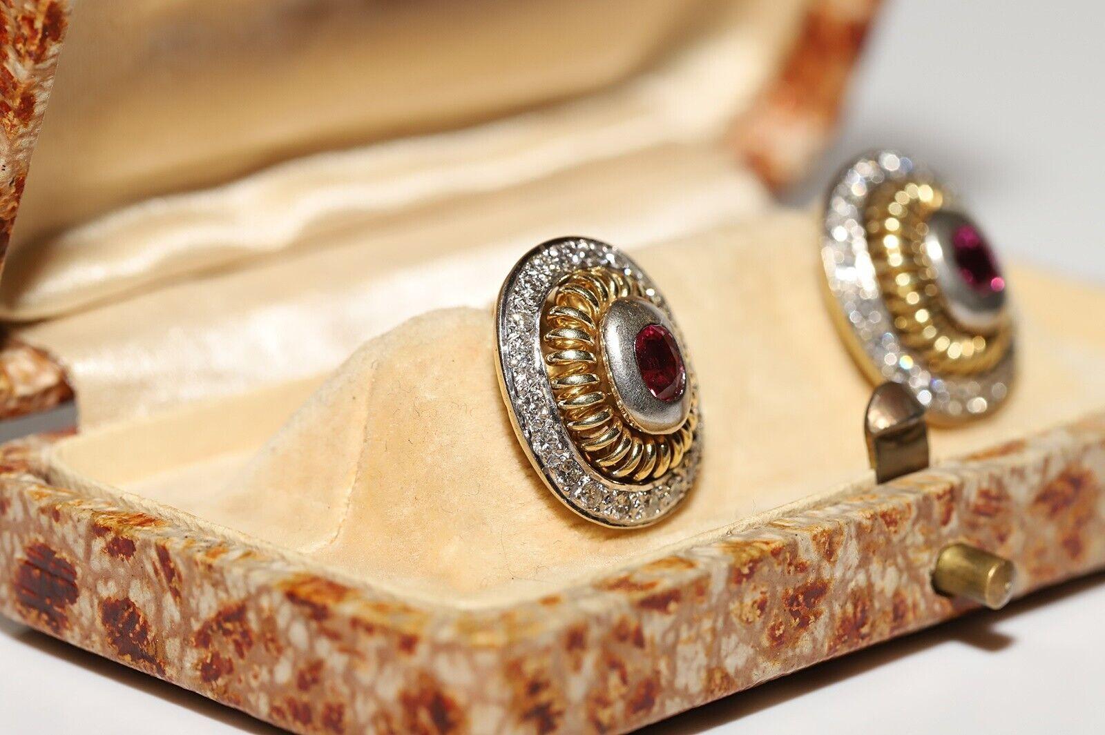 Vintage Circa 1980er Jahre 18k Gold Natürlicher Diamant und Rubin Dekorierter Ohrring (Brillantschliff) im Angebot