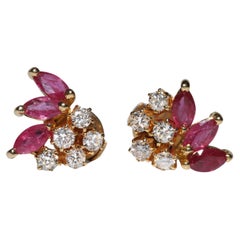 Vintage Circa 1980s 18k Gold Natural Diamond And Ruby Decorated Earring 