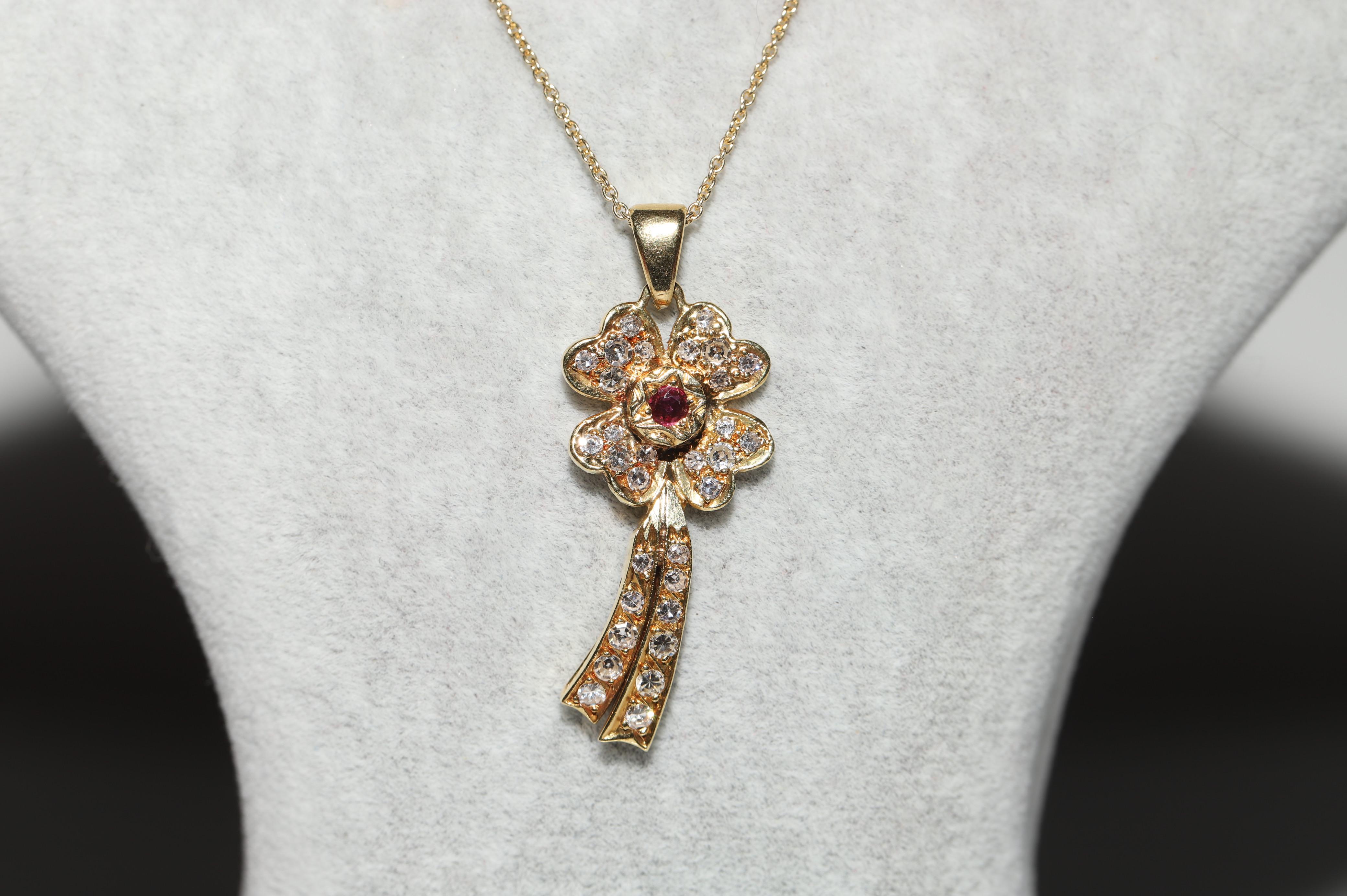 Halskette, Vintage, ca. 1980er Jahre, 18 Karat Gold, natürlicher Diamant und Rubin, verzierte Blumen, Vintage (Retro) im Angebot