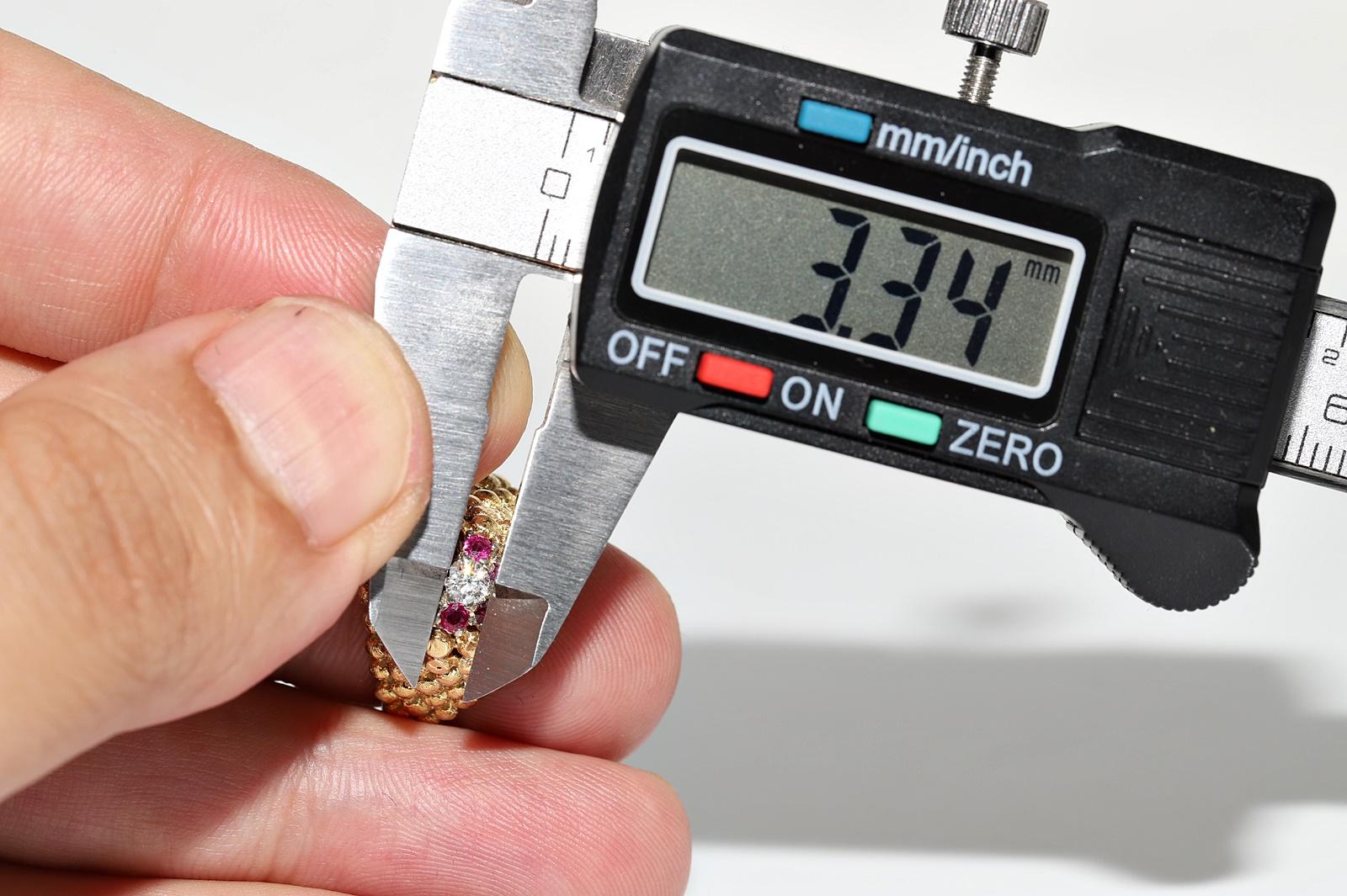 Deko-Ring aus 18 Karat Gold mit natürlichem Diamant und Rubin, Vintage, ca. 1980er Jahre im Angebot 8