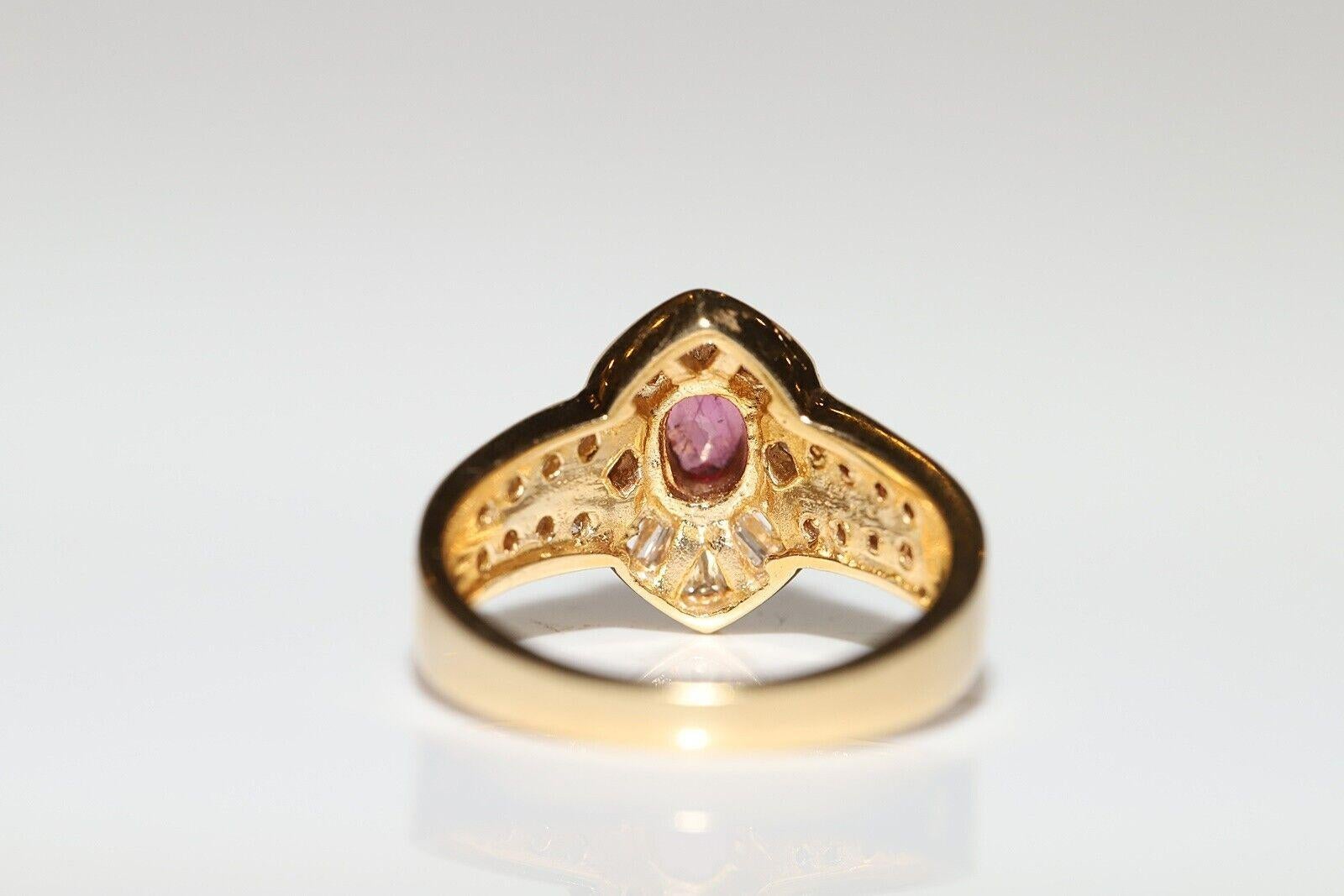 Deko-Ring aus 18 Karat Gold mit natürlichem Diamant und Rubin, Vintage, ca. 1980er Jahre (Brillantschliff) im Angebot