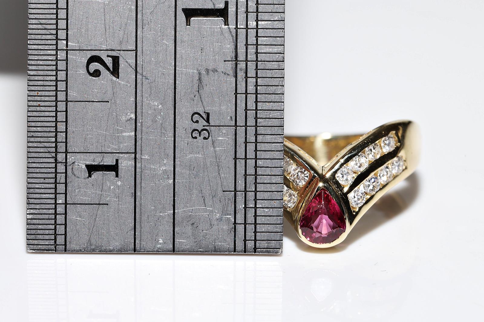 Anillo Vintage Circa Década de 1980 Oro de 18k Decorado con Diamantes Naturales y Rubíes en Bueno estado para la venta en Fatih/İstanbul, 34