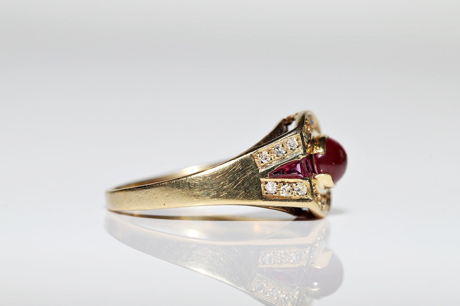 Women's Vintage Circa 1980s 18k Gold Natural Diamond And Ruby Decorated Ring  For Sale