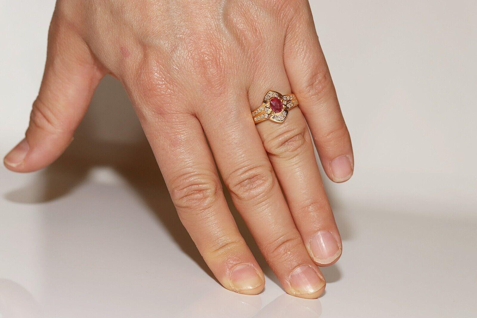 Deko-Ring aus 18 Karat Gold mit natürlichem Diamant und Rubin, Vintage, ca. 1980er Jahre im Angebot 2