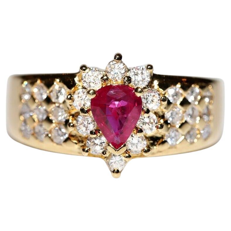 Vintage Circa 1980s 18k Gold Natural Diamond And Ruby Decorated Ring For Sale