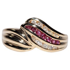 Vintage Circa 1980s 18k Gold Natural Diamond And Ruby Decorated Ring