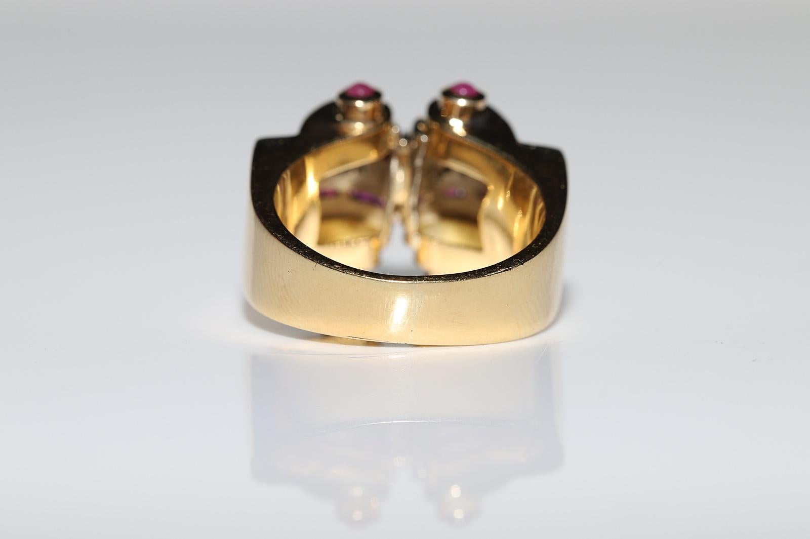 Vintage Circa 1980er Jahre 18k Gold natürlicher Diamant und Rubin Dekorierter Tank-Ring im Angebot 10
