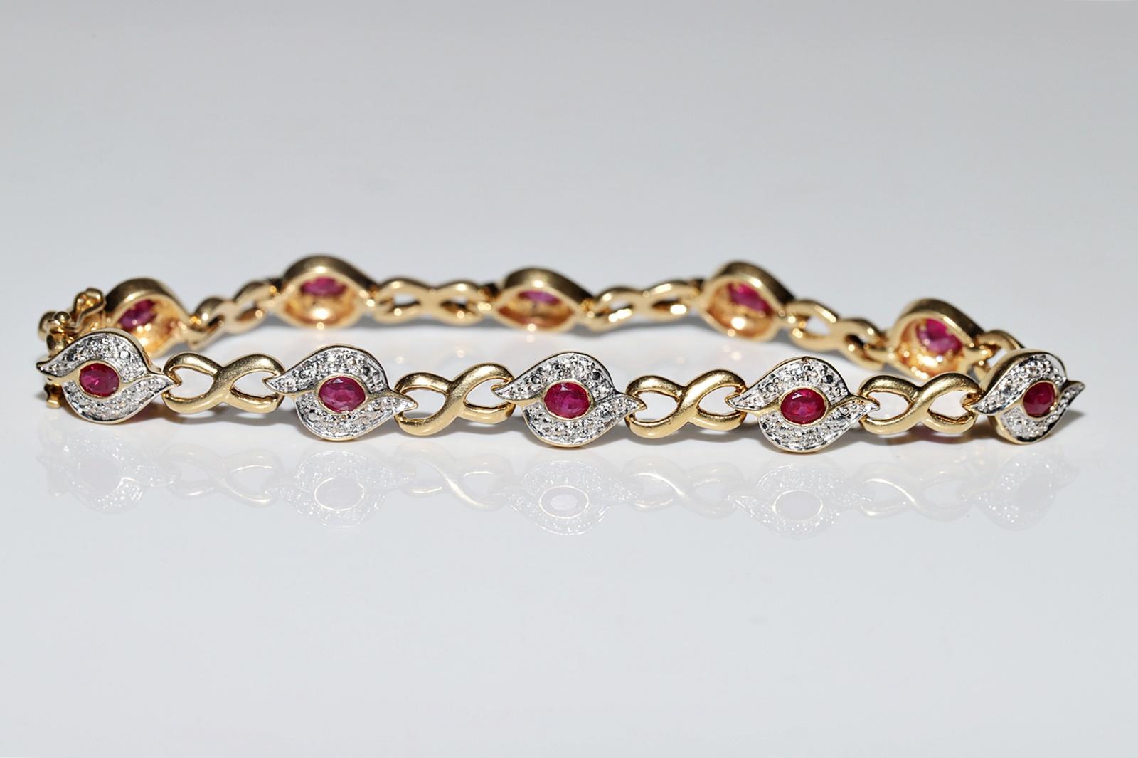Vintage Circa 1980s 18k Gold Natural Diamond And Ruby Decorated Tennis Bracelet For Sale 1