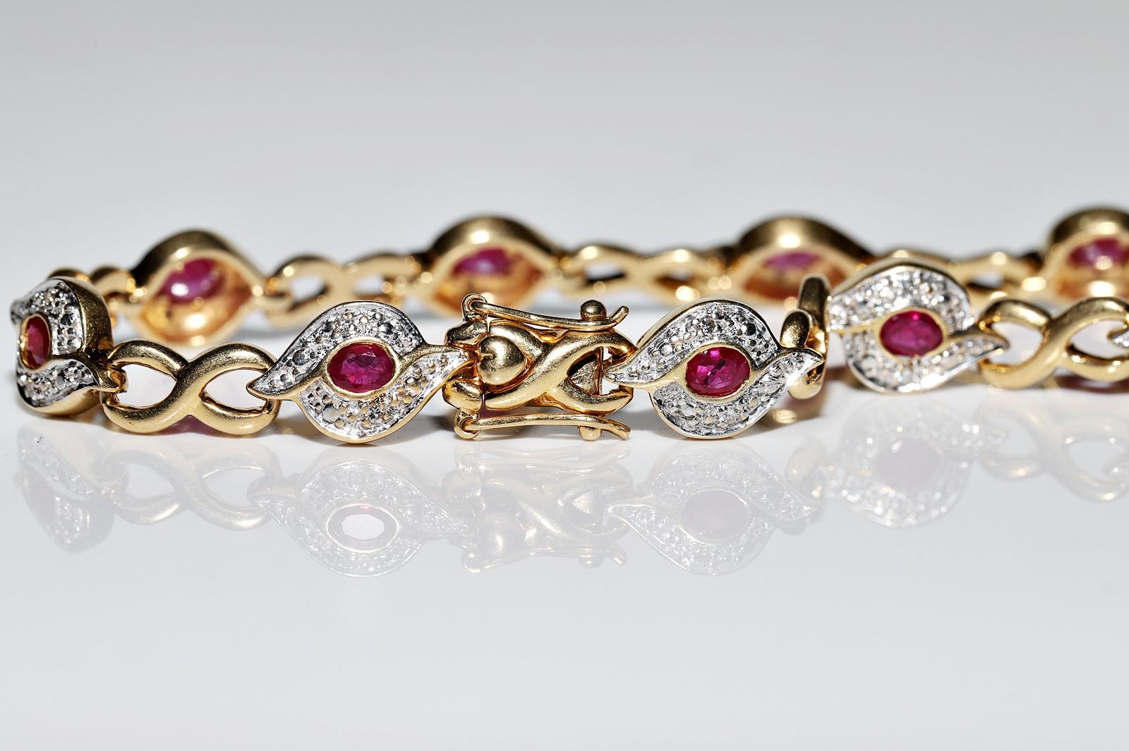 Vintage Circa 1980s 18k Gold Natural Diamond And Ruby Decorated Tennis Bracelet For Sale 3
