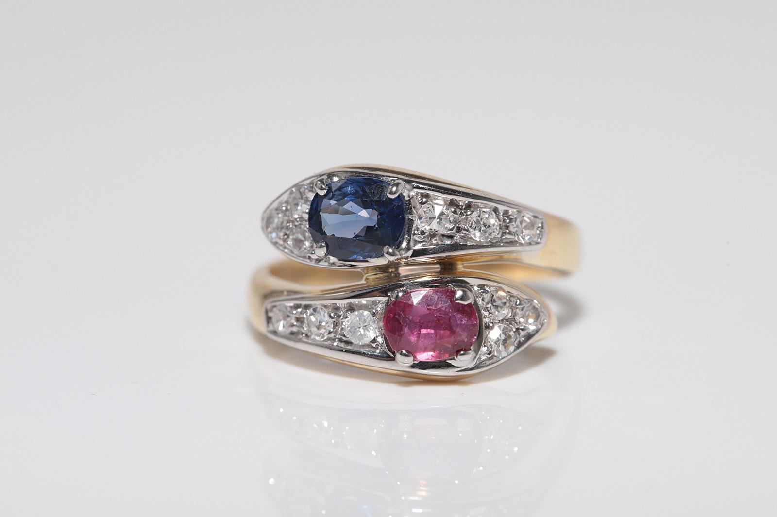 Anillo serpiente vintage circa años 80 de oro de 18k con diamante natural y zafiro rubí en venta 5