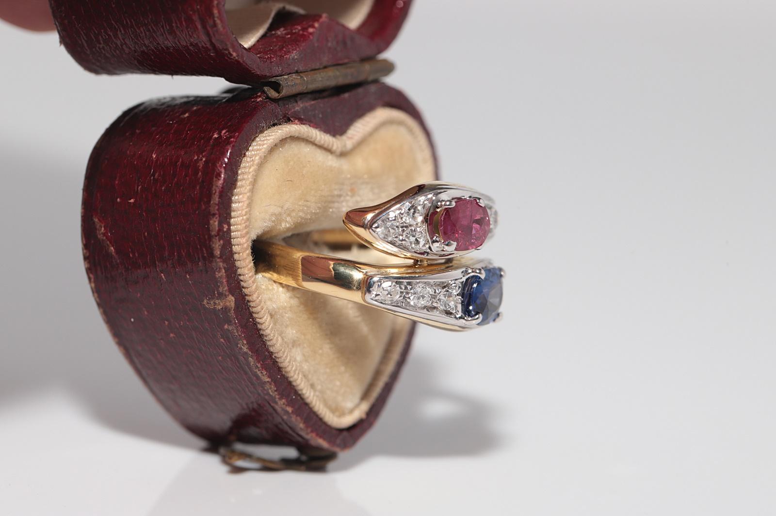 Anillo serpiente vintage circa años 80 de oro de 18k con diamante natural y zafiro rubí Artesano en venta